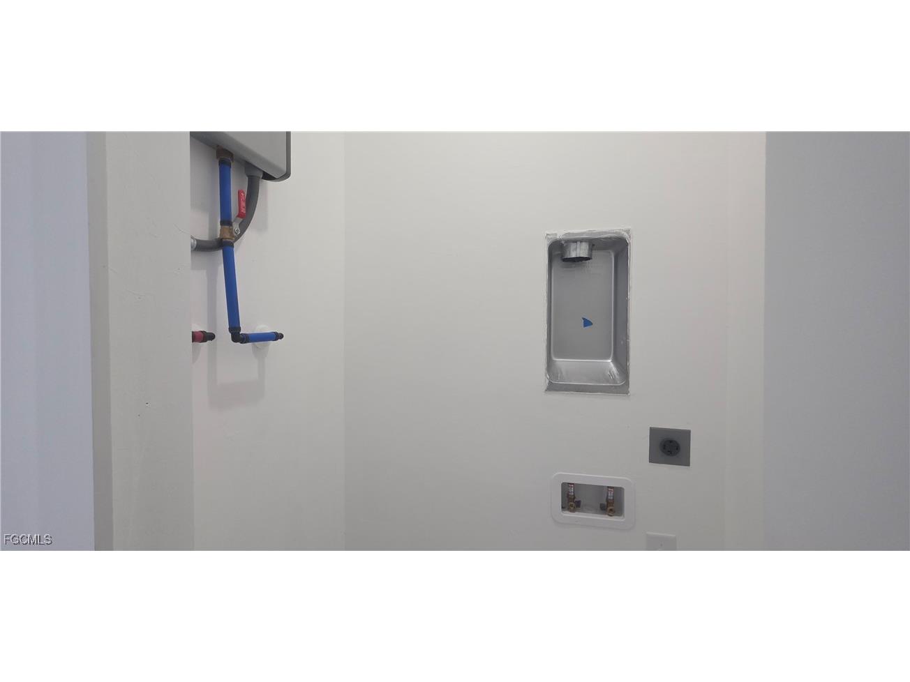 925 Chenault Street Lehigh Acres FL 33974 2025023842 image12