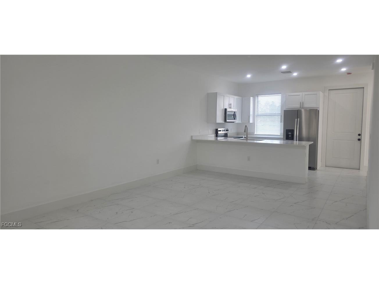 925 Chenault Street Lehigh Acres FL 33974 2025023842 image7