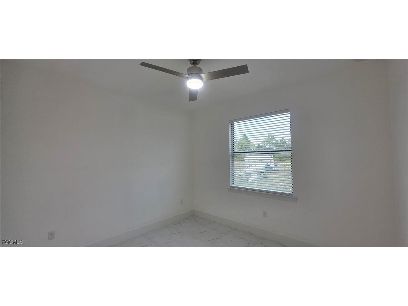 925 Chenault Street Lehigh Acres FL 33974 2025023842 image8