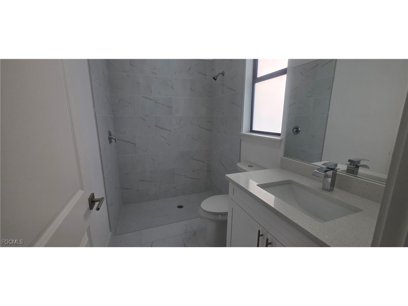 925 Chenault Street Lehigh Acres FL 33974 2025023842 image9