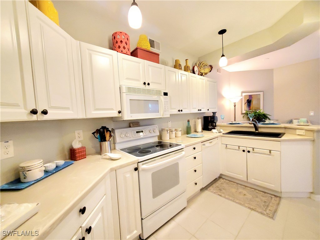 925 Eastham Way #J-102 Naples FL 34104 225075749 image24