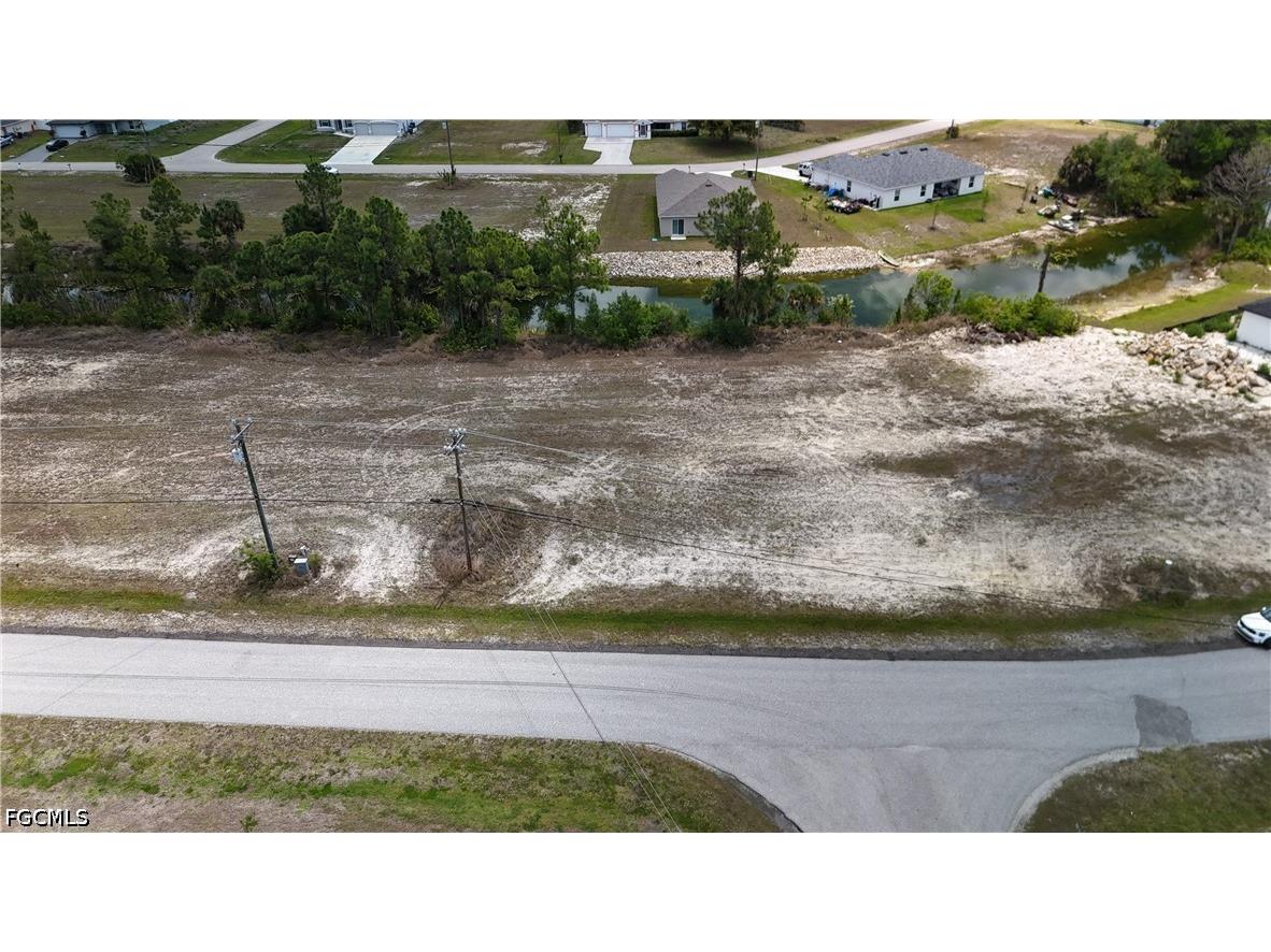 925 NW 3rd Place Cape Coral FL 33993 2026011103 image11