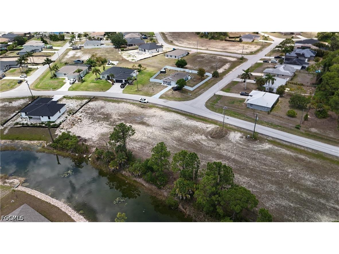 925 NW 3rd Place Cape Coral FL 33993 2026011103 image9