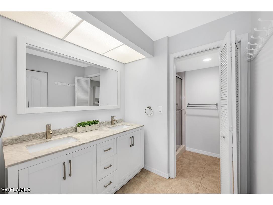 925 New Waterford Drive #104 Naples FL 34104 226021583 image17