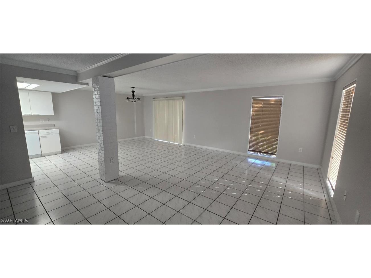 925 Palm View Drive #121 Naples FL 34110 226007146 image2