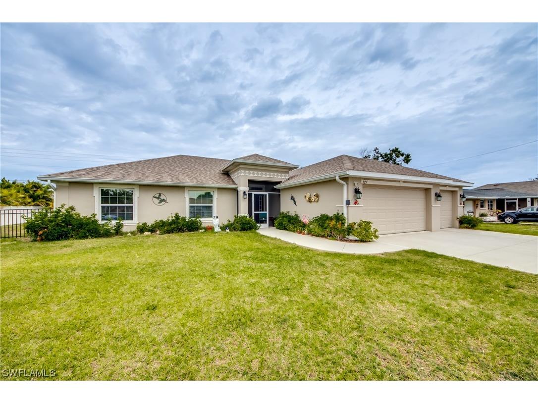 925 SE 26th Terrace Cape Coral FL 33904 224002719 image1