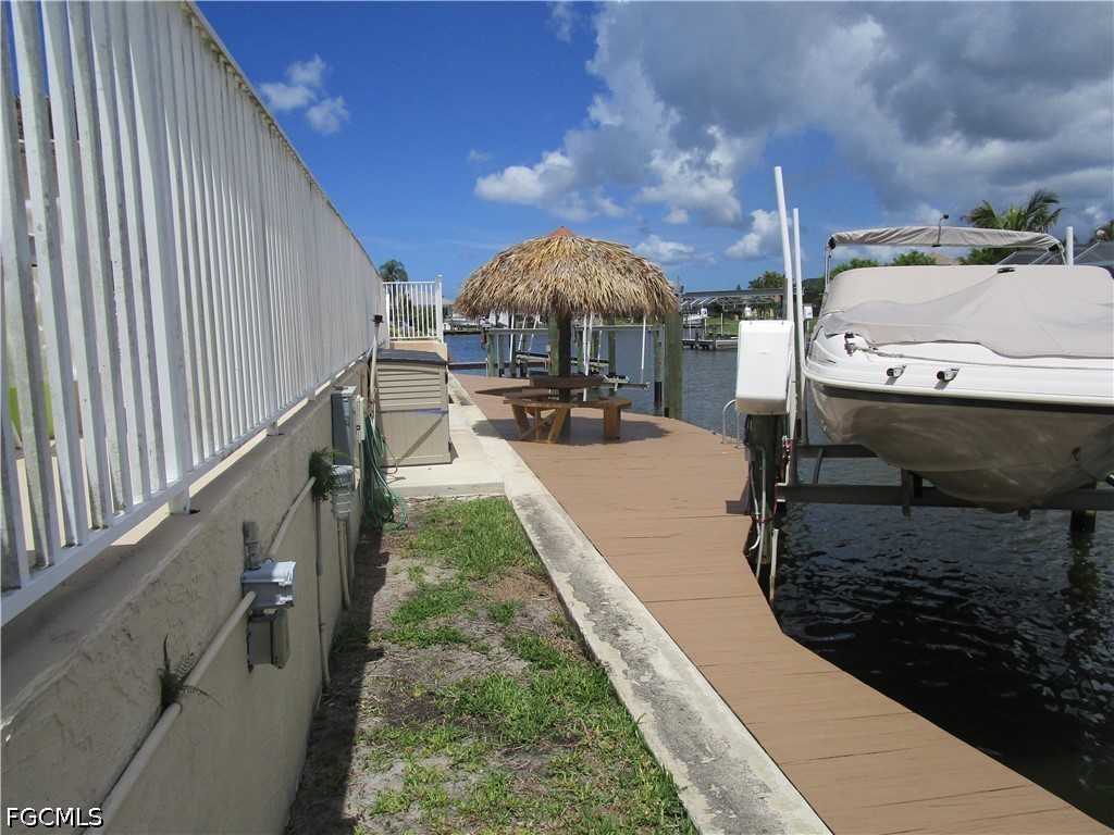 925 SW 47th Terrace #201 Cape Coral FL 33914 2025024635 image35