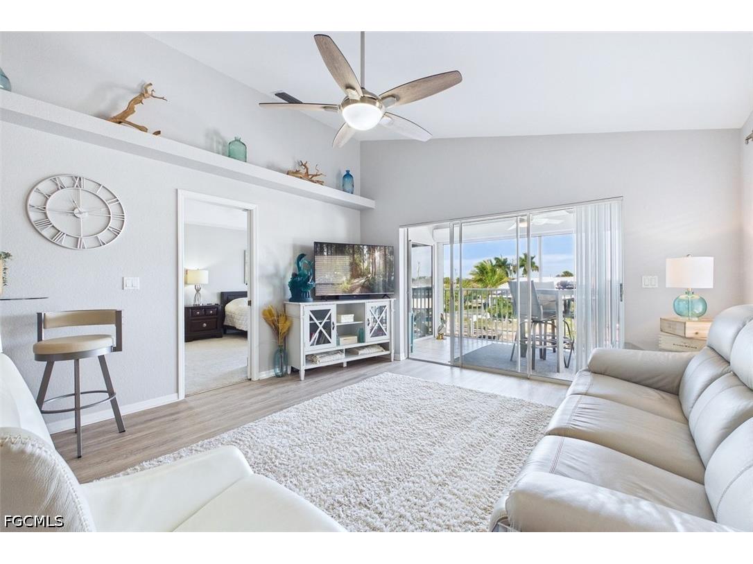 925 SW 47th Terrace #201 Cape Coral FL 33914 2025024635 image5