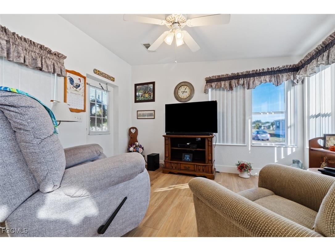 925 Yacht Club Way NW Moore Haven FL 33471 2026003308 image11