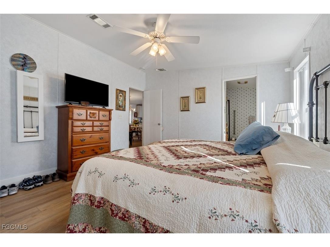 925 Yacht Club Way NW Moore Haven FL 33471 2026003308 image24