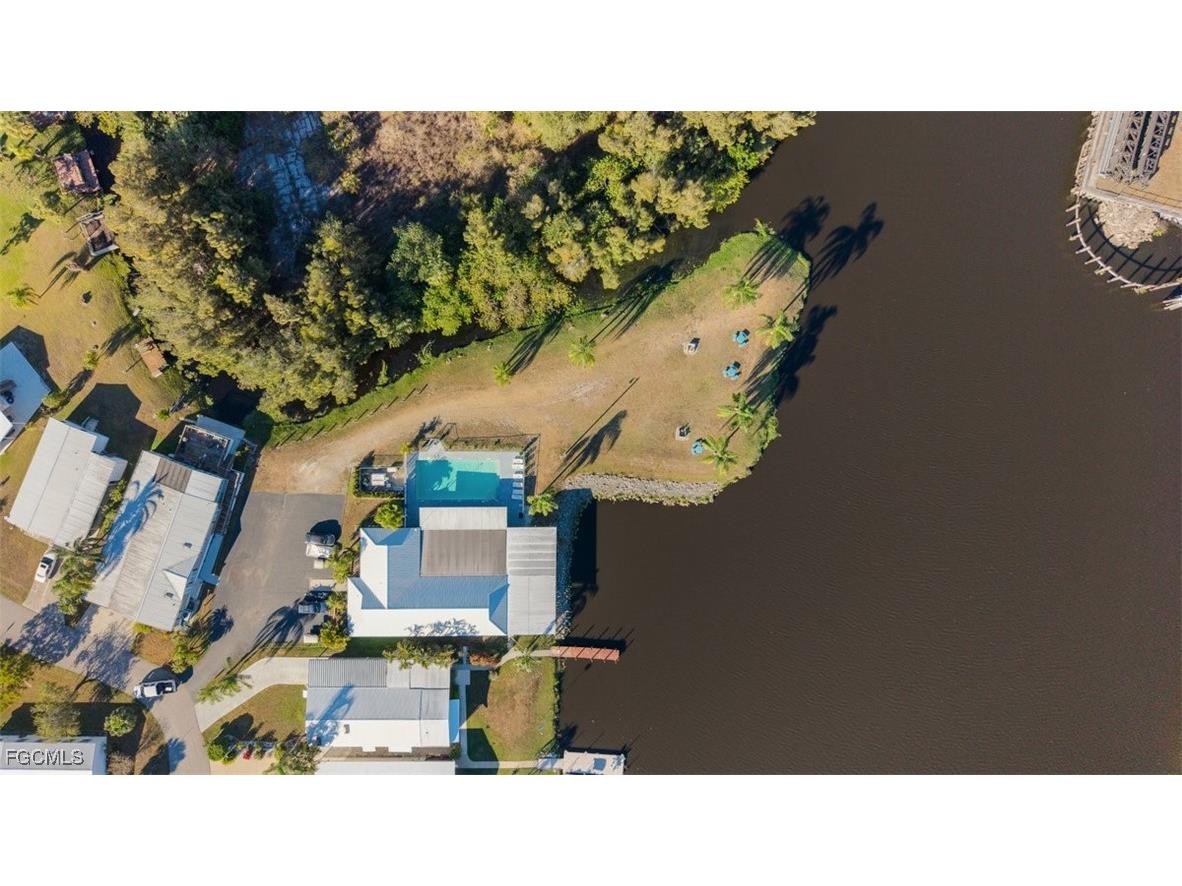 925 Yacht Club Way NW Moore Haven FL 33471 2026003308 image36