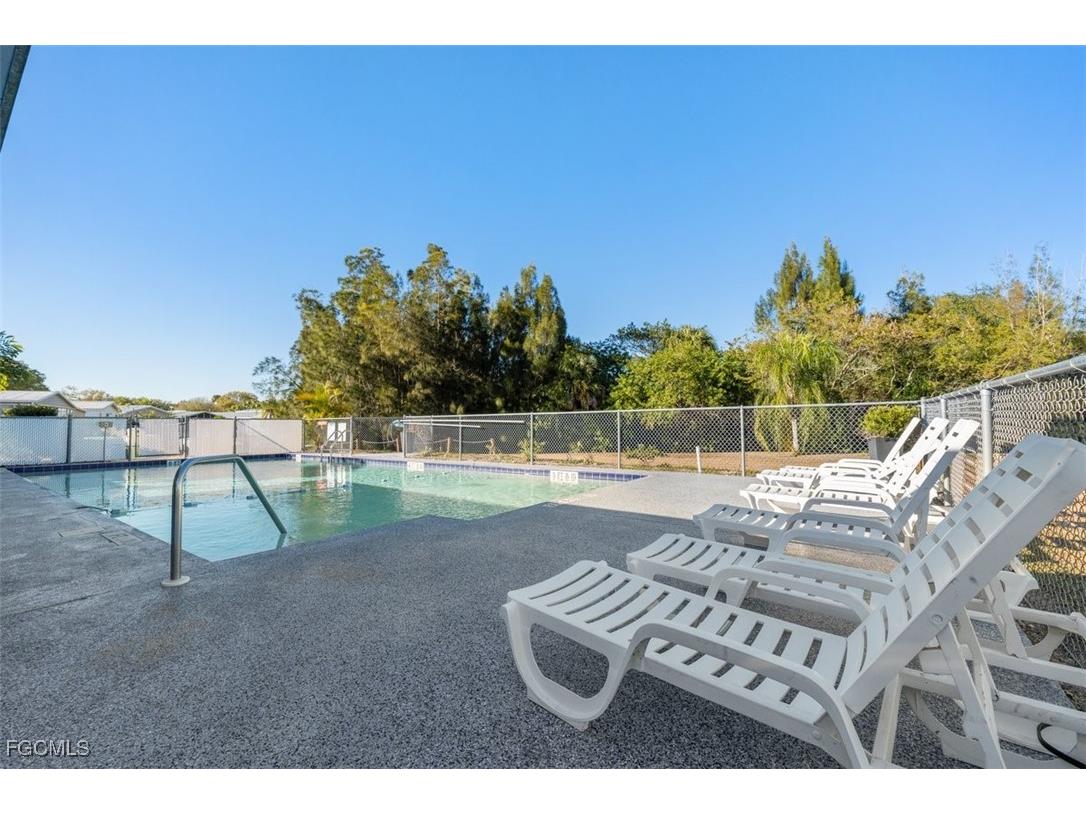 925 Yacht Club Way NW Moore Haven FL 33471 2026003308 image46
