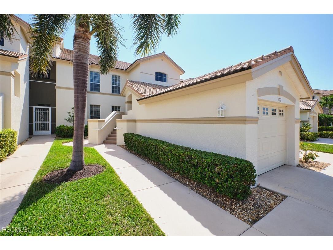 9250 Bayberry Bend #202 Fort Myers FL 33908 2025004895 image1