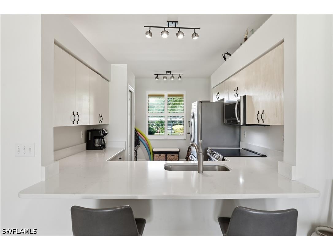 9250 Highland Woods Boulevard #2105 Bonita Springs FL 34135 226015813 image8