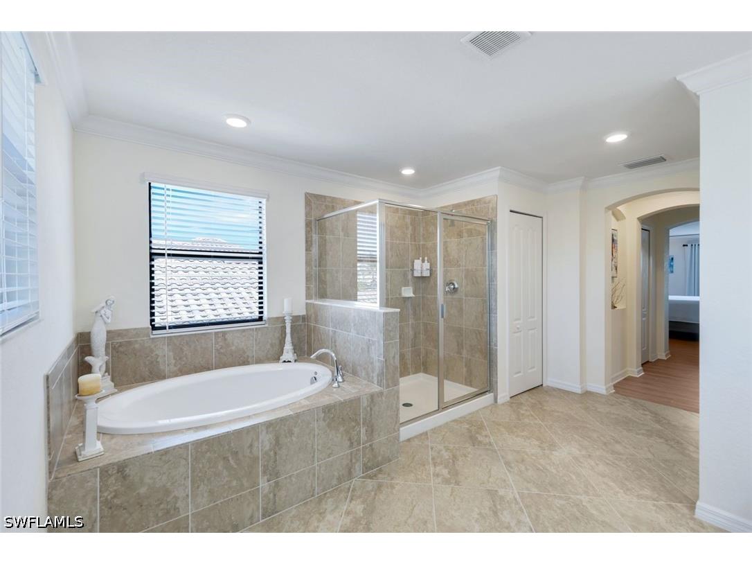 9250 Shadow Oak Lane Naples FL 34120 226024259 image25
