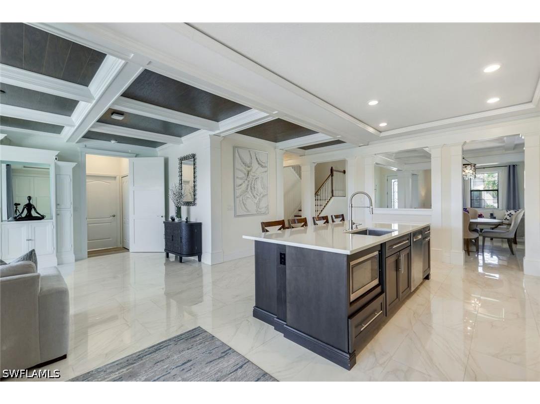 9250 Shadow Oak Lane Naples FL 34120 226024259 image6
