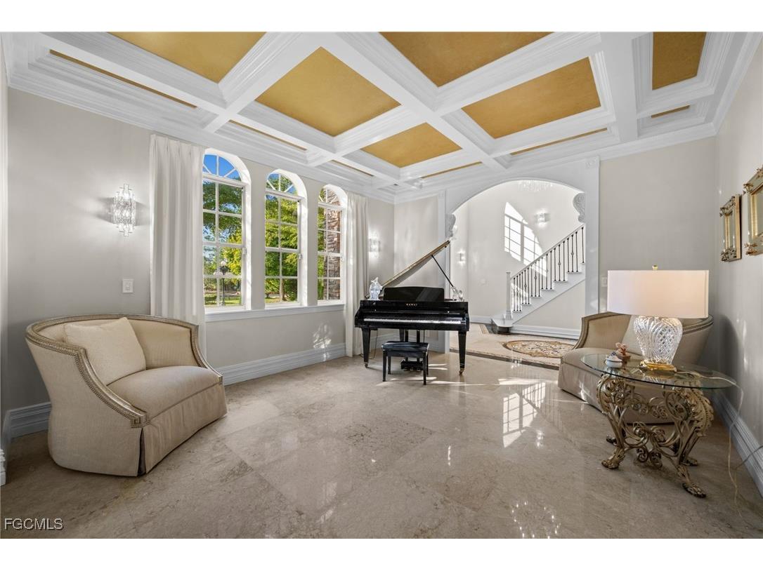 9250 The Lane Naples FL 34109 2025024233 image18