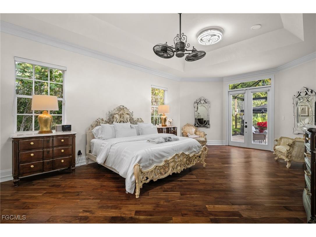 9250 The Lane Naples FL 34109 2025024233 image20