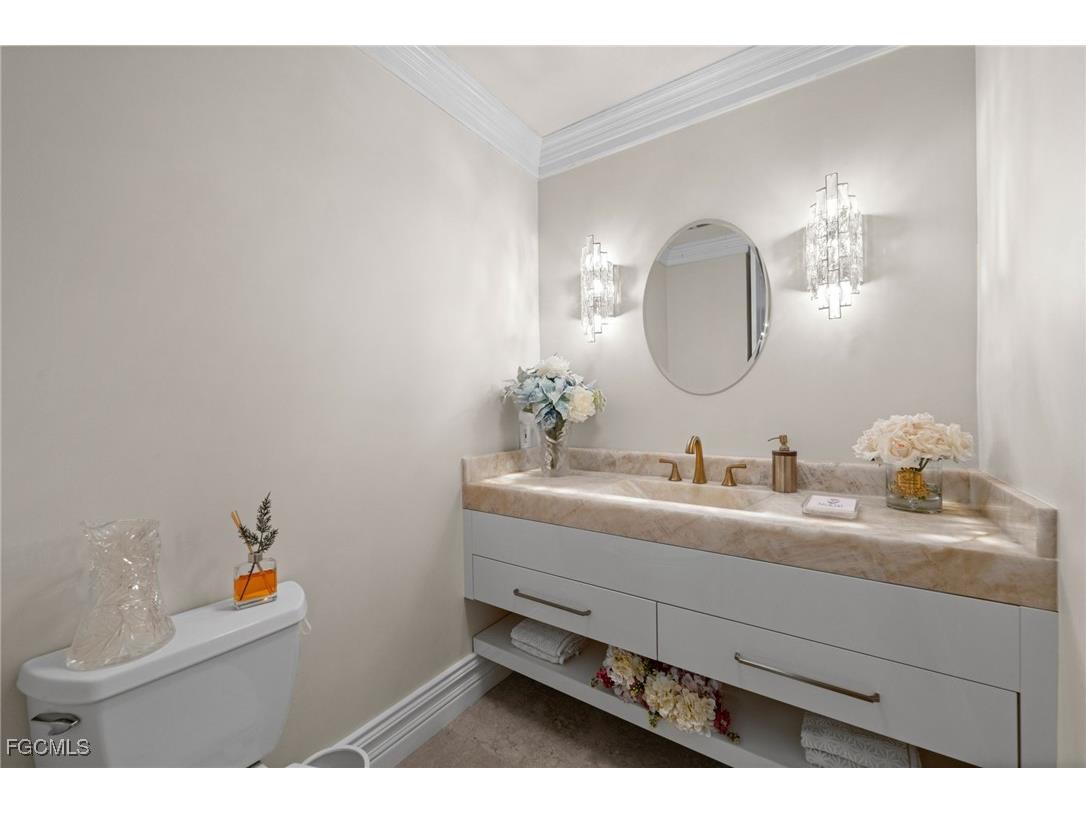 9250 The Lane Naples FL 34109 2025024233 image25