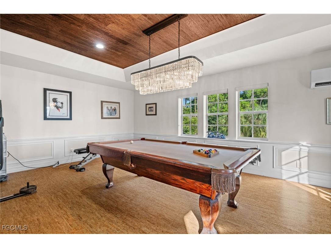 9250 The Lane Naples FL 34109 2025024233 image38