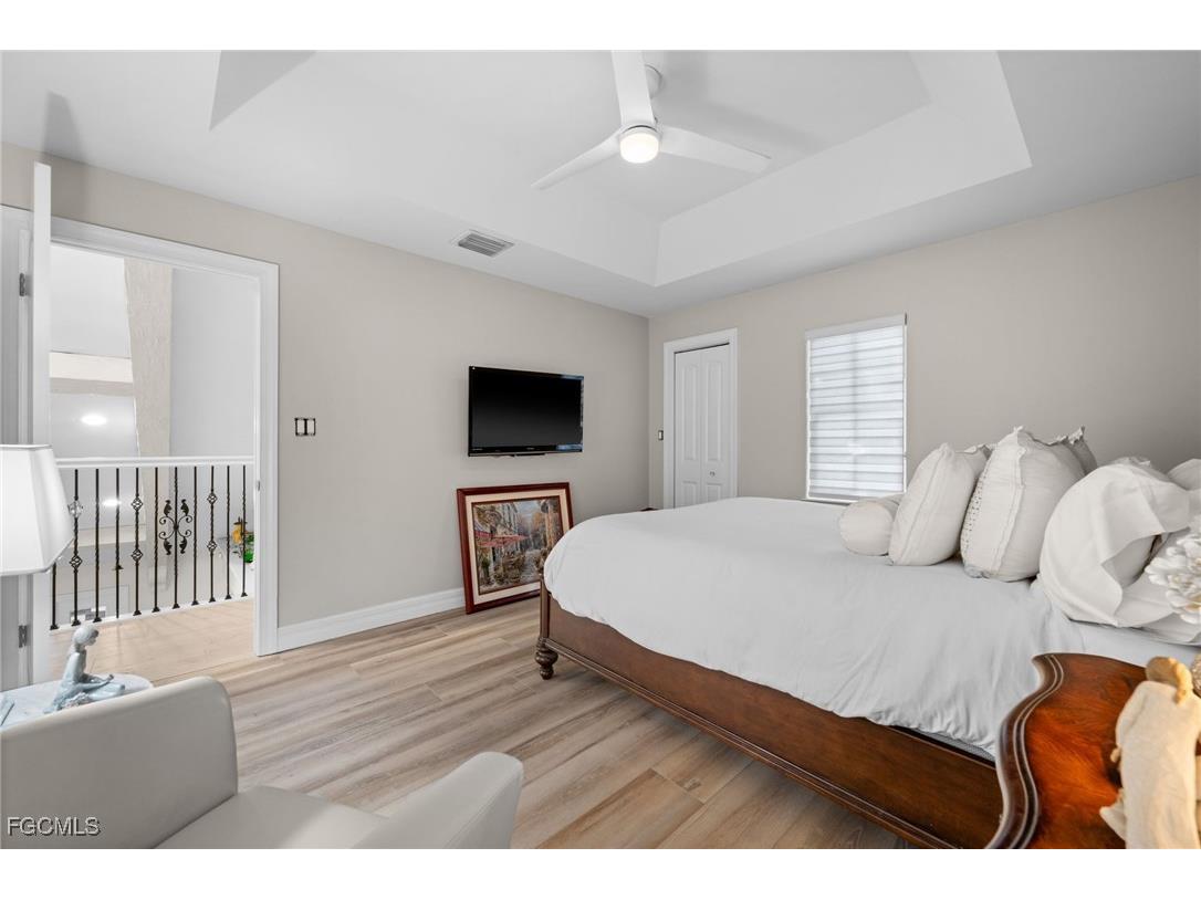 9250 The Lane Naples FL 34109 2025024233 image40