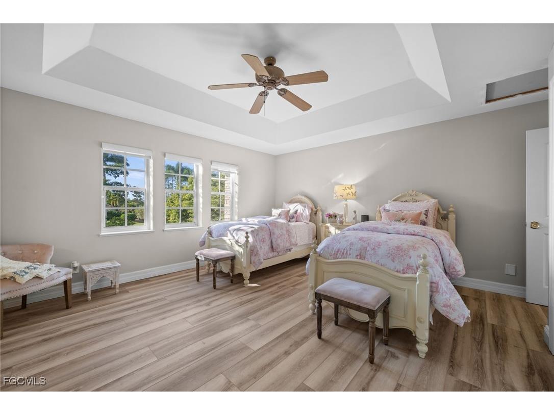 9250 The Lane Naples FL 34109 2025024233 image43