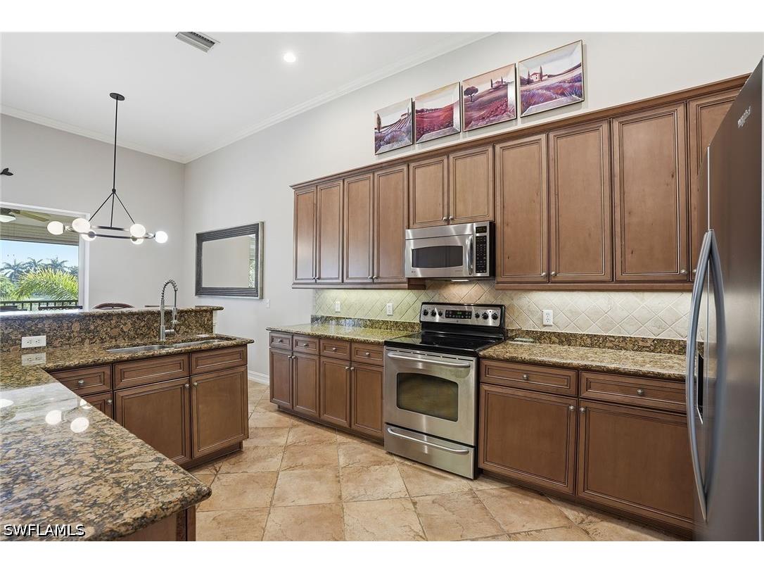 9250 Triana Terrace #203 Fort Myers FL 33912 226015525 image12