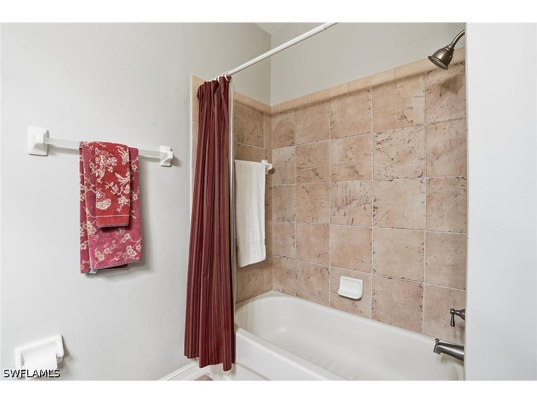 9250 Triana Terrace #203 Fort Myers FL 33912 226015525 image33