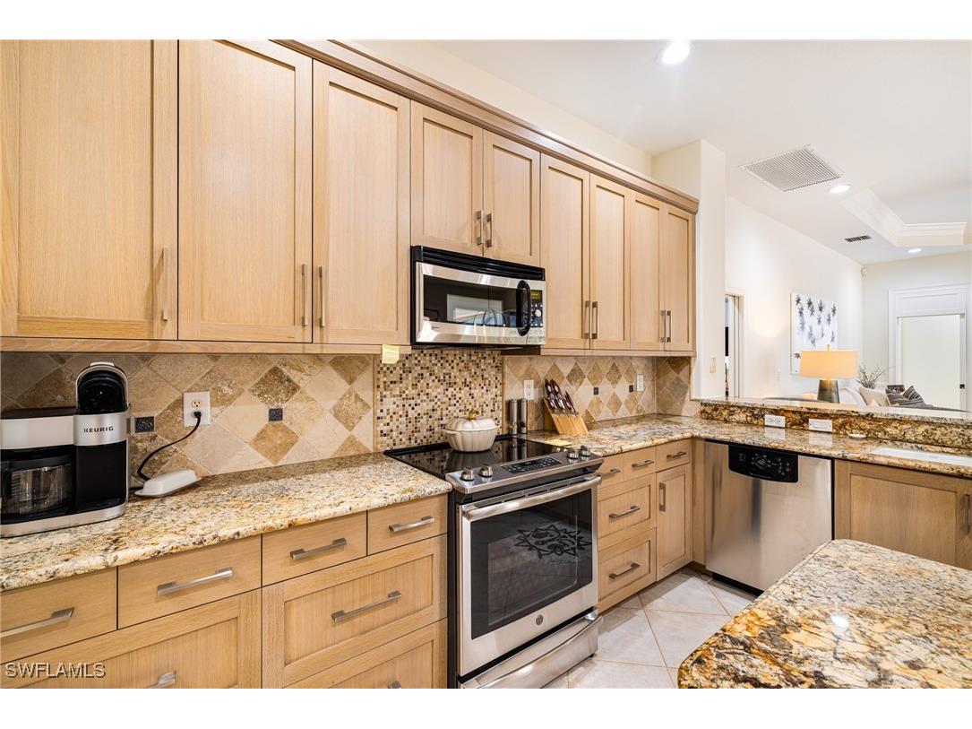 9251 Hollow Pine Drive Estero FL 34135 225077214 image16