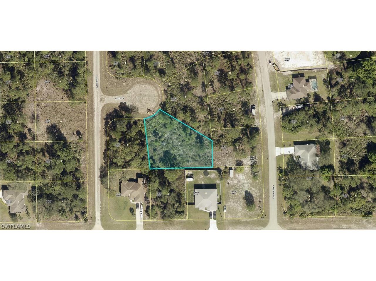 926 Alice Court Lehigh Acres FL 33974 224063435 image1