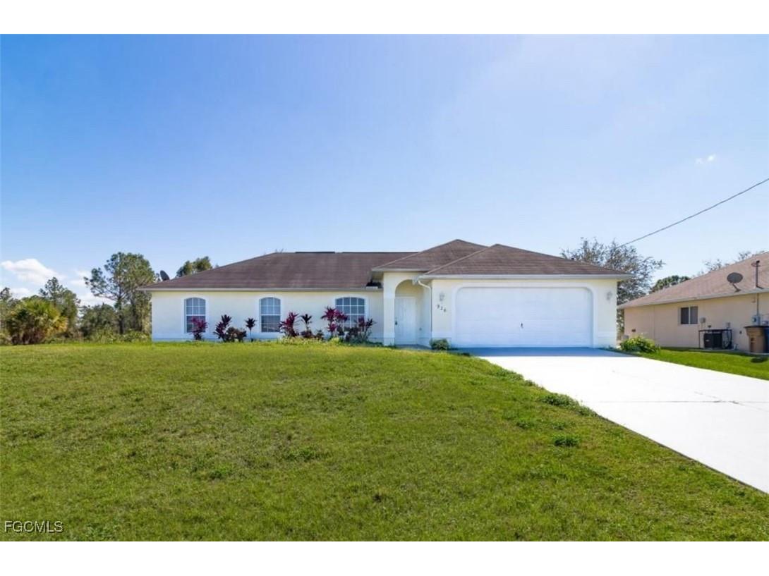 926 Plantation Road Lehigh Acres FL 33974 2025000597 image1