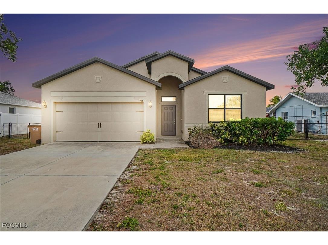 926 SW 32nd Terrace Cape Coral FL 33914 2026003430 image1