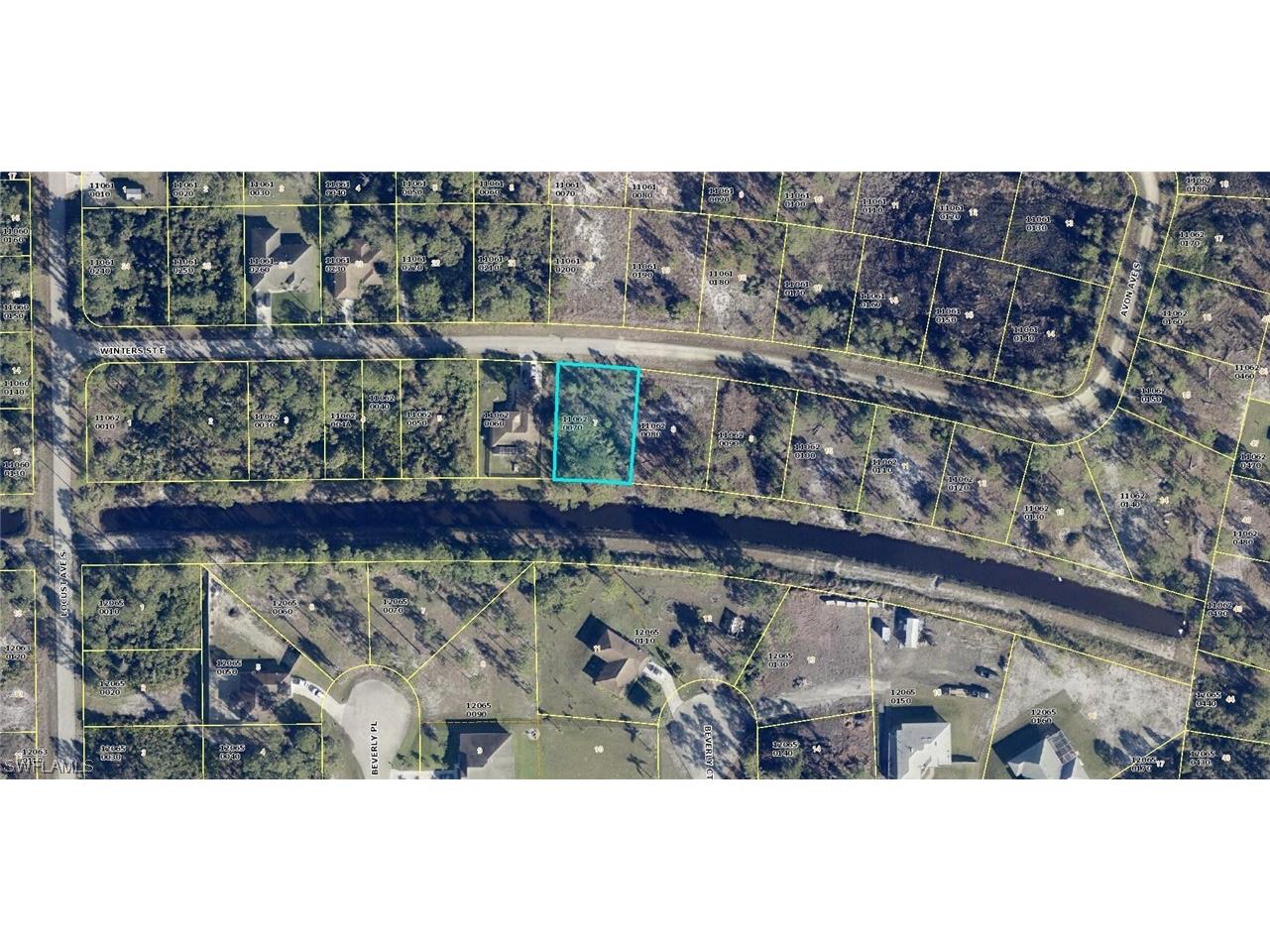 926 Winters Street E Lehigh Acres FL 33974 224022932 image1