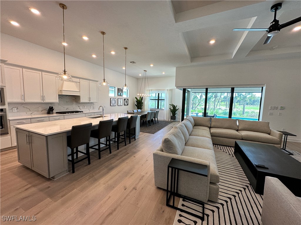 9260 Cormorant Drive Naples FL 34120 225081584 image2