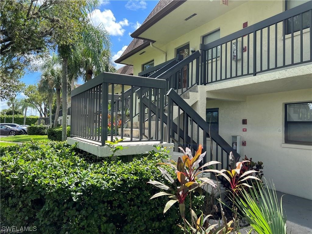 9261 Central Park Drive #205 Fort Myers FL 33919 223041710 image1