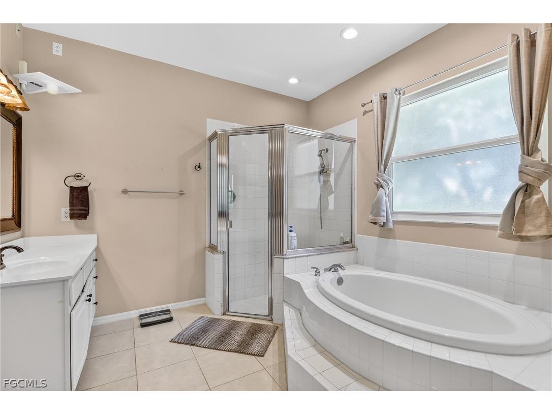 9261 Pittsburgh Boulevard Fort Myers FL 33967 2026006688 image17