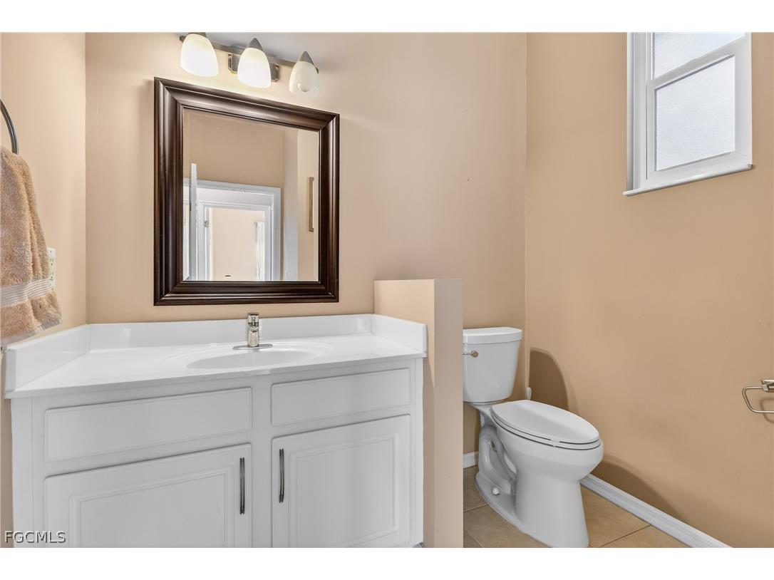 9261 Pittsburgh Boulevard Fort Myers FL 33967 2026006688 image38