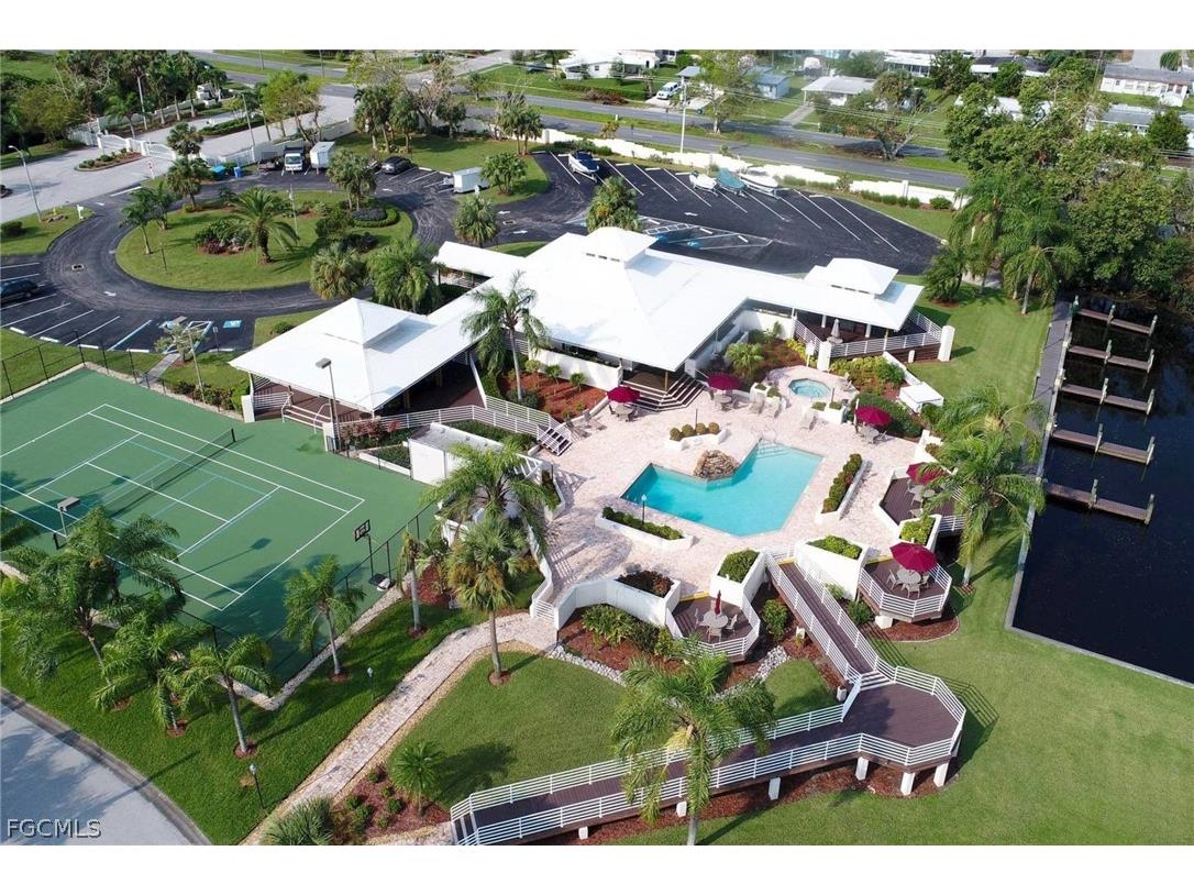 9262 Palm Island Circle North Fort Myers FL 33903 2026011162 image32