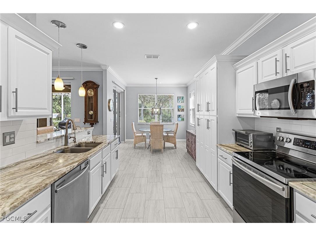 9262 Palm Island Circle North Fort Myers FL 33903 2026011162 image9