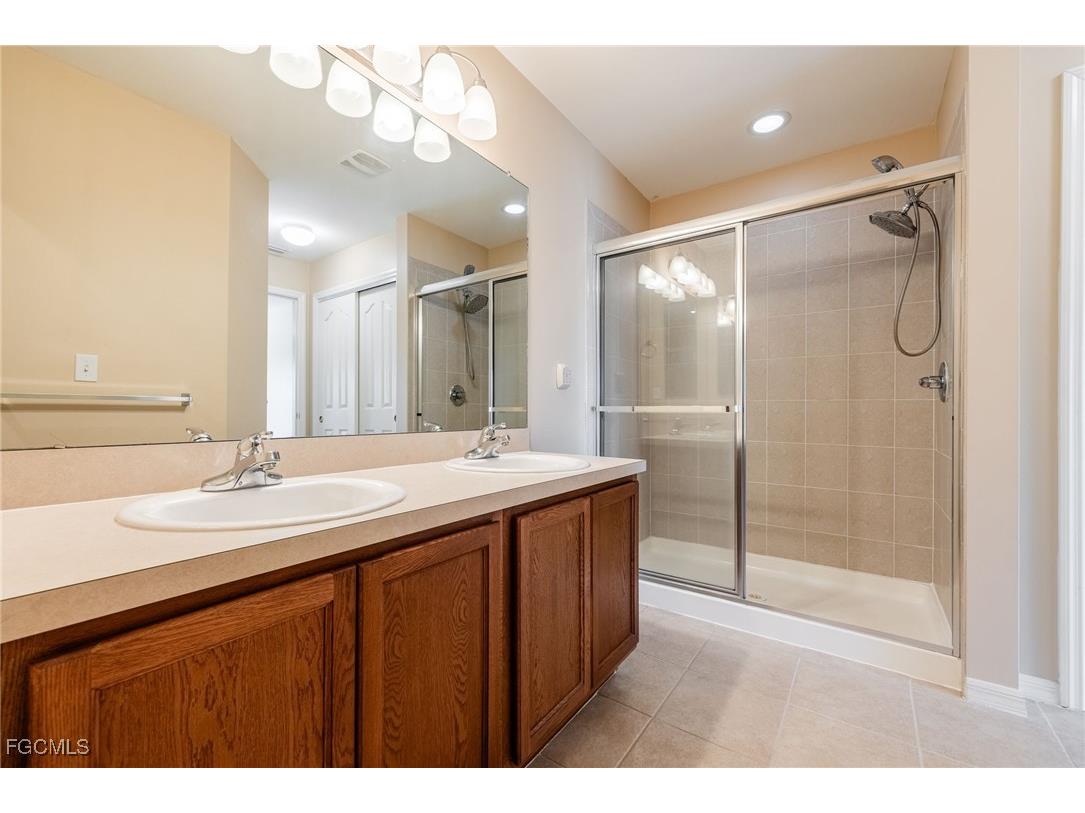 9263 Aegean Circle Lehigh Acres FL 33936 2025015695 image18