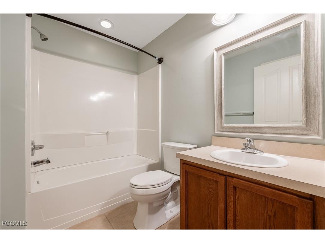 9263 Aegean Circle Lehigh Acres FL 33936 2025015695 image19