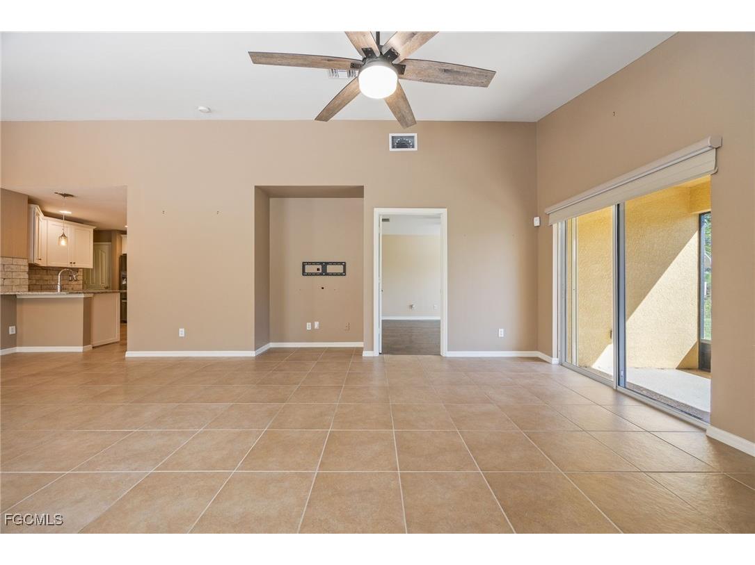 9263 Aegean Circle Lehigh Acres FL 33936 2025015695 image7