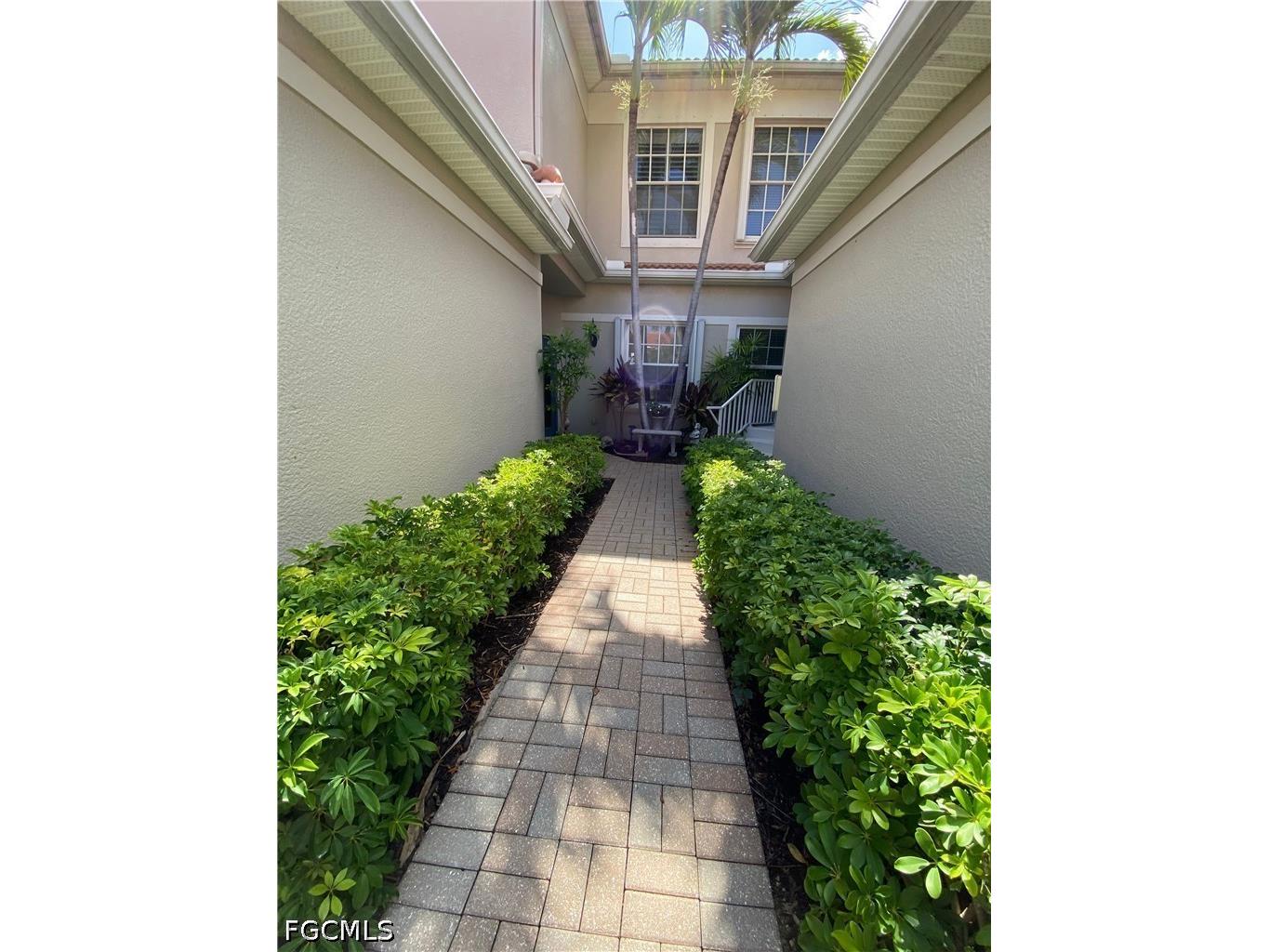 9265 Belleza Way #101 Fort Myers FL 33908 2026023980 image4