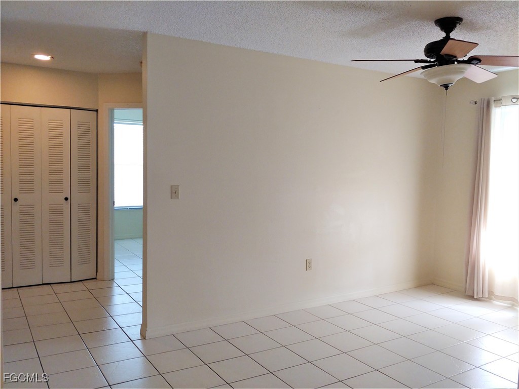9265 Lake Park Drive #101 Fort Myers FL 33919 2025020433 image5