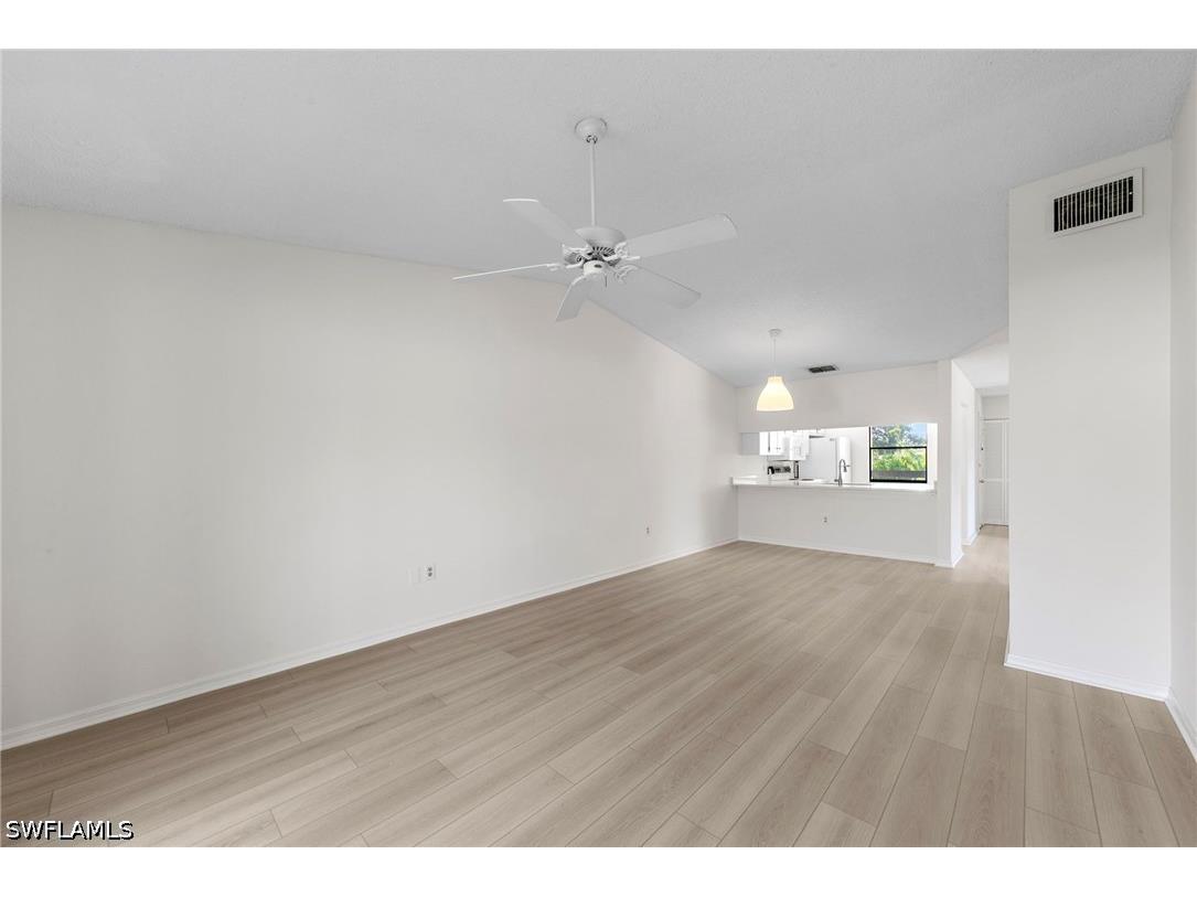 9265 Lake Park Drive #201 Fort Myers FL 33919 226022317 image22