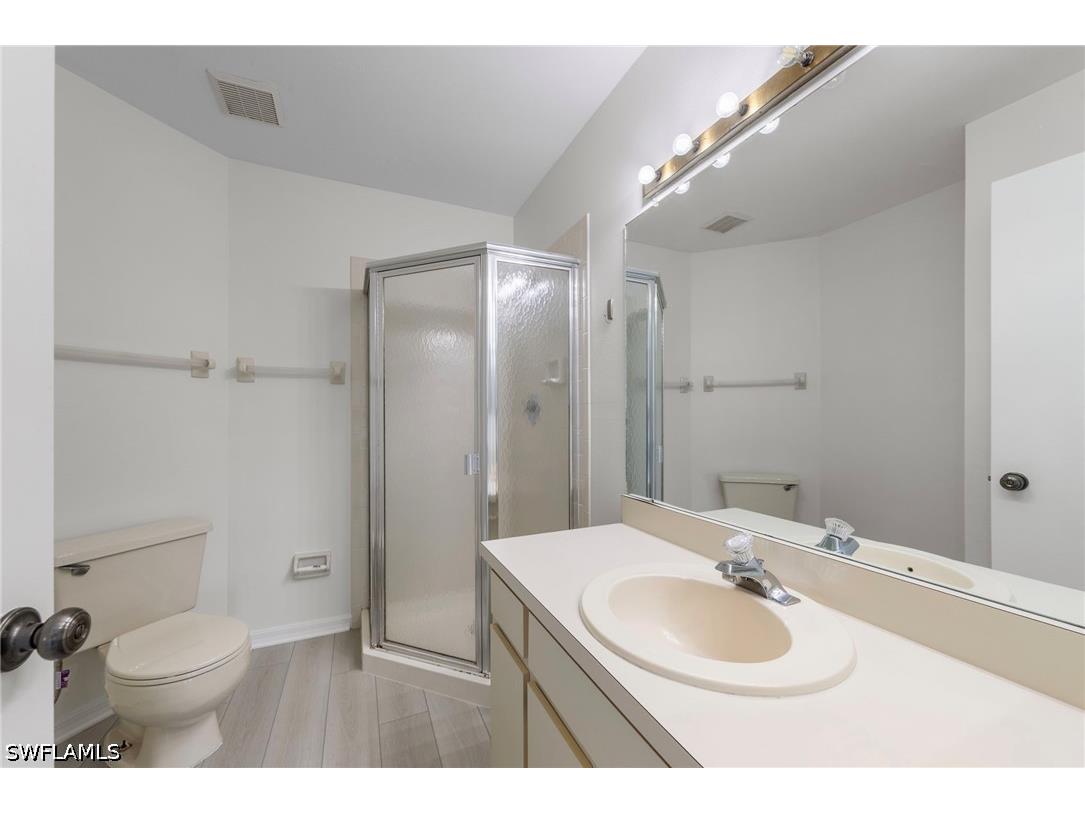 9265 Lake Park Drive #201 Fort Myers FL 33919 226022317 image28