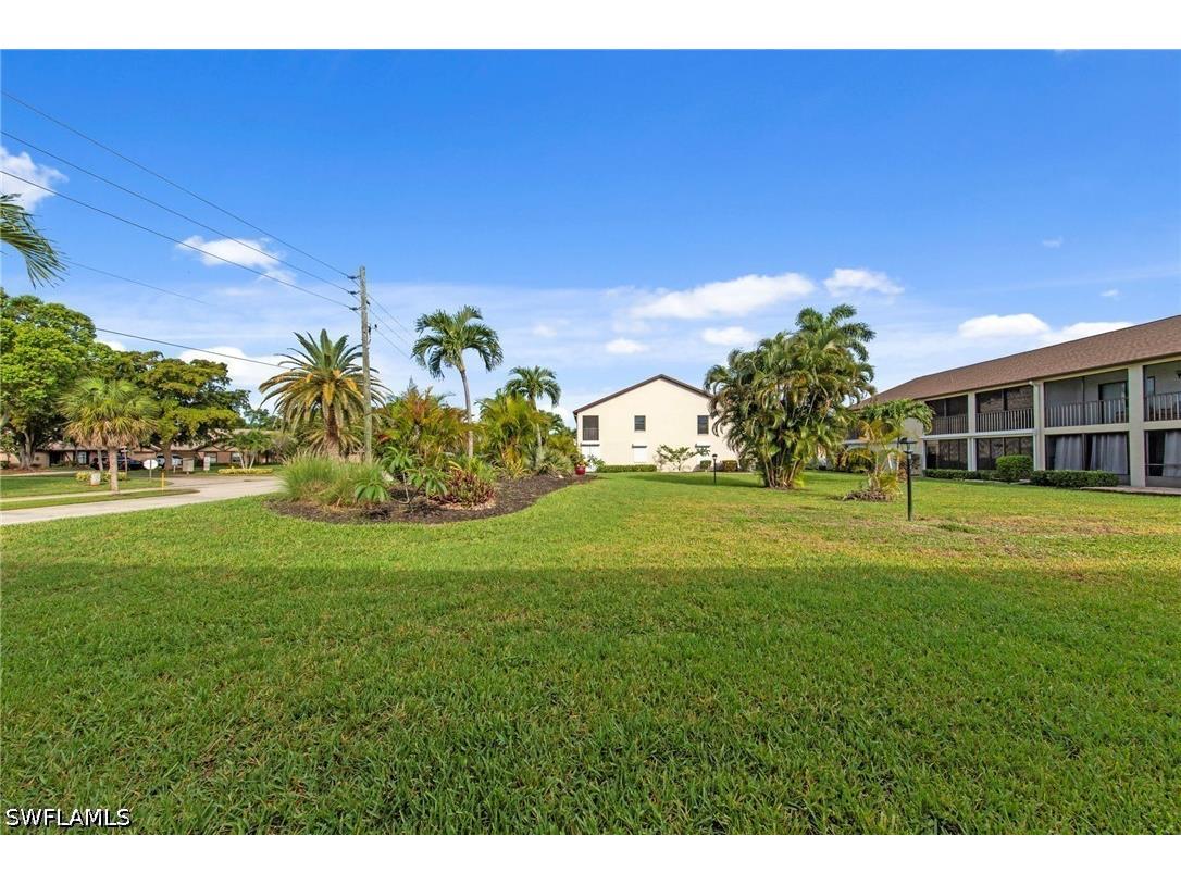 9265 Lake Park Drive #201 Fort Myers FL 33919 226022317 image41