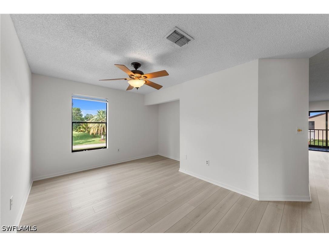 9265 Lake Park Drive #201 Fort Myers FL 33919 226022317 image6