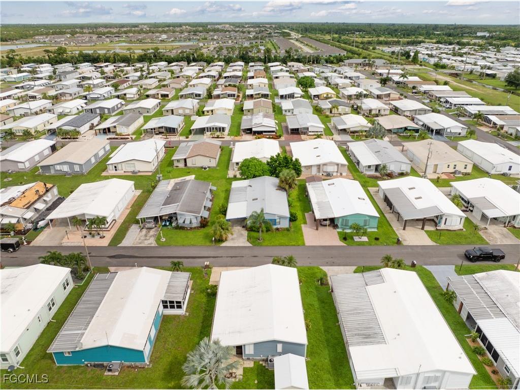 9266 Desoto Drive North Fort Myers FL 33903 2025010961 image22