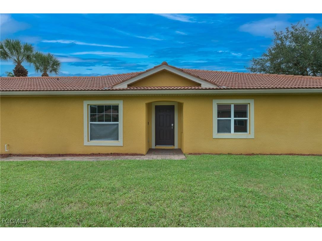 9268 Aegean Circle Lehigh Acres FL 33936 2025010076 image4